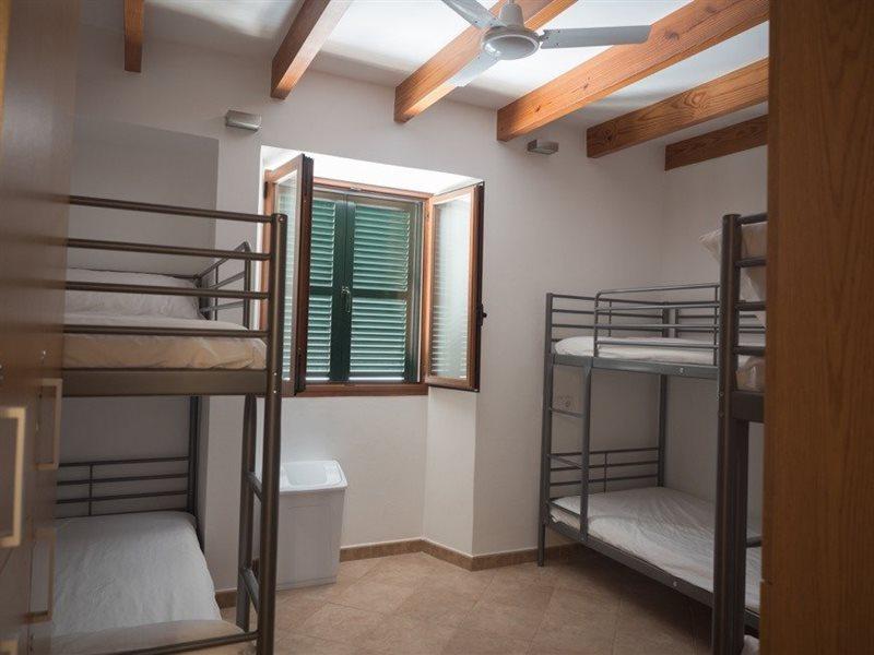 Embat - Hostel *